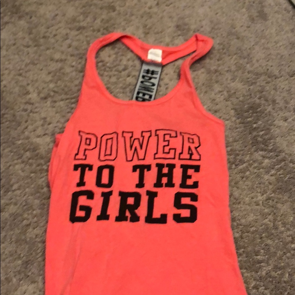 workout tank top